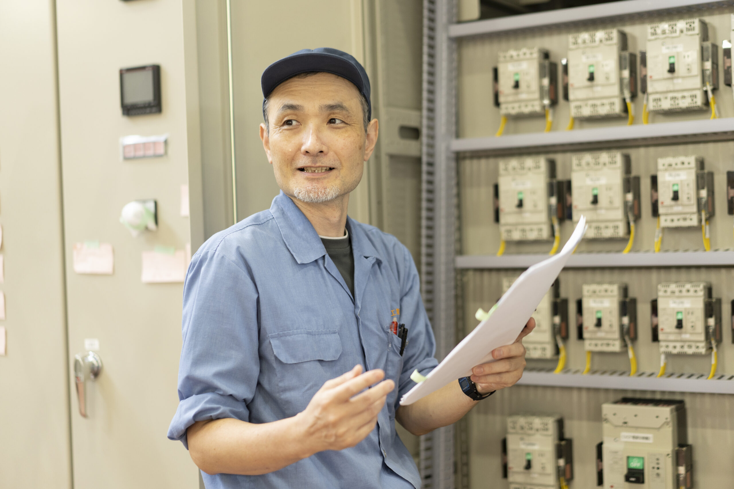 <p>確かな検査で、<br class="sp-only" /><br />
製品の信頼を守り抜く</p>
